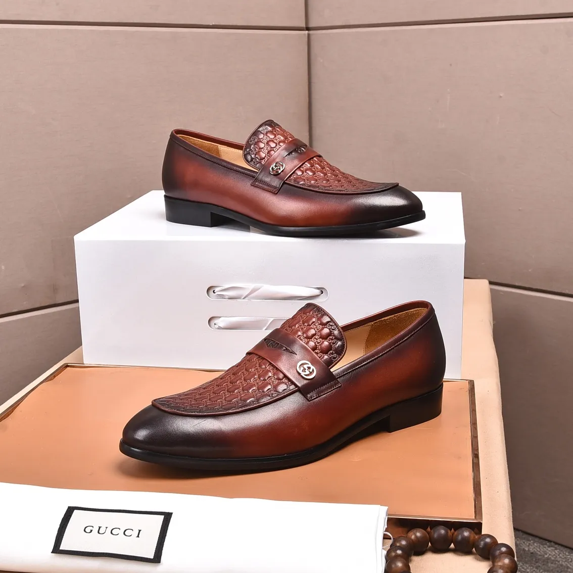 Men's shoes💰540📛📛Original (water-dyed cowhide) Gucci GUCCI official website formal shoes🌀 Italian🇮🇹imported cowhide➕top imported water-dyed cowhide lining💋Finely handmade original bottom, the real thing looks better when photographed in person Standard size 38-44